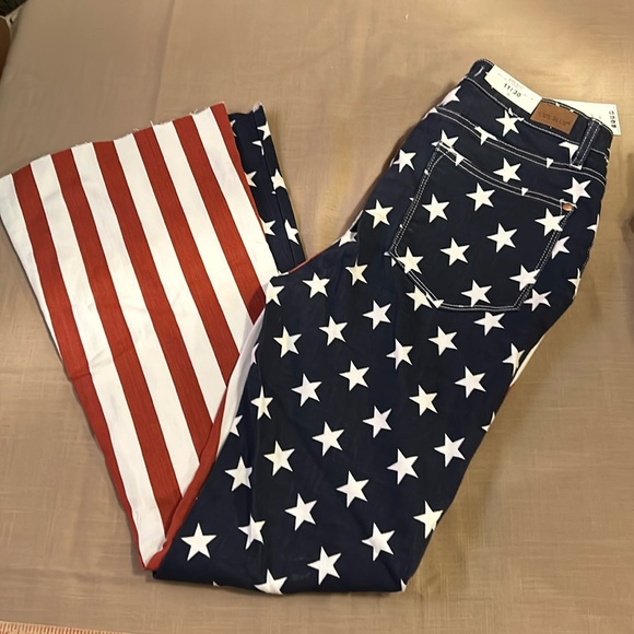 NWT Judy Blue jeans - Picture 1 of 13